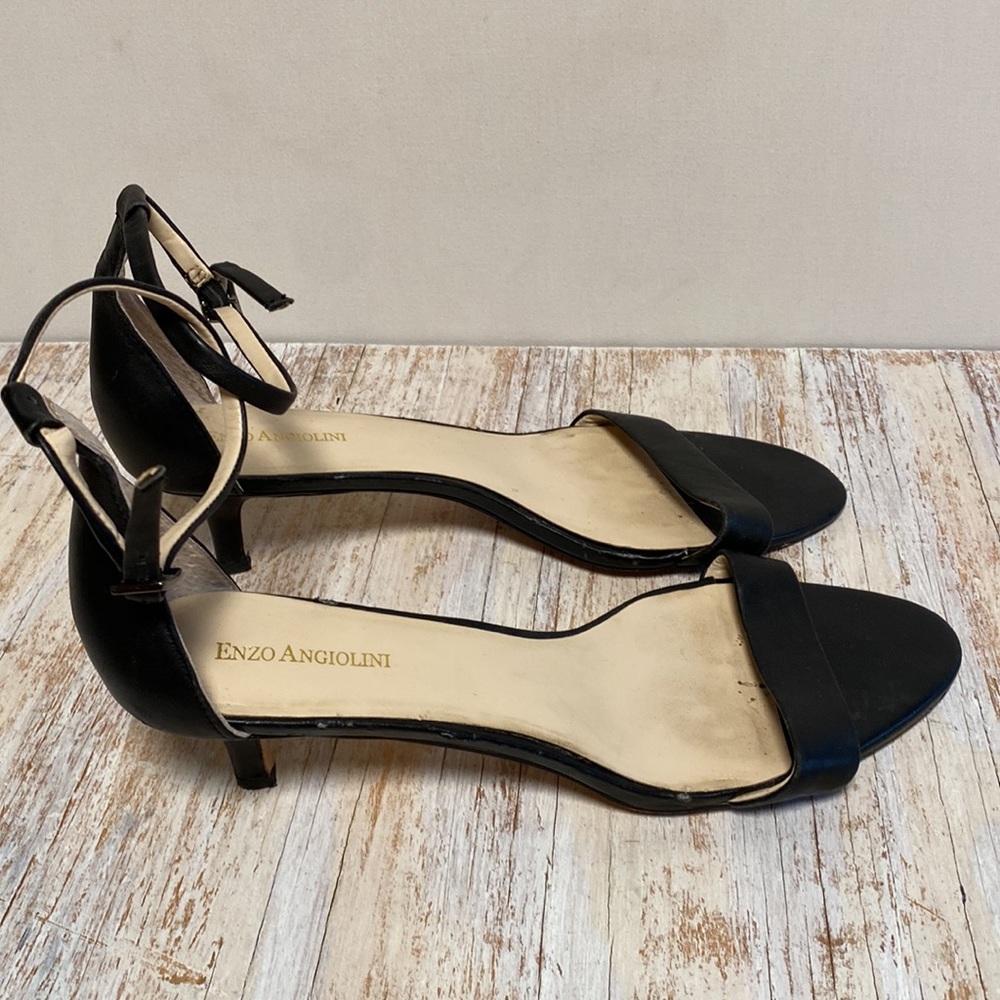 Enzo Angiolini Ankle Strap Kitten Heels Sz. 12